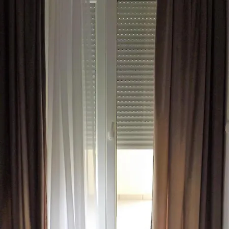 Apartment 8 *